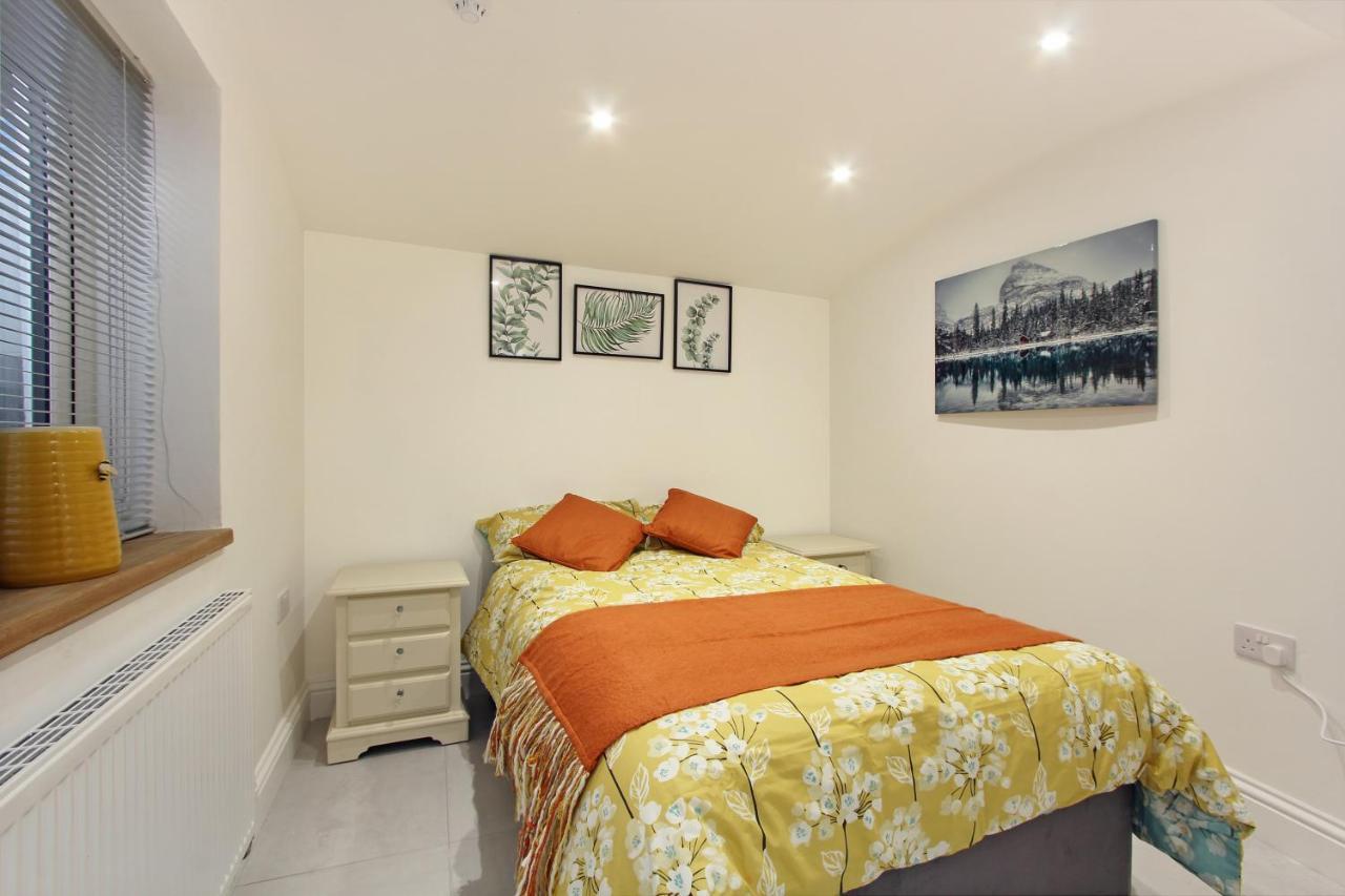 Splendid Flat In Kensington Olympia Apartment ลอนดอน ภายนอก รูปภาพ
